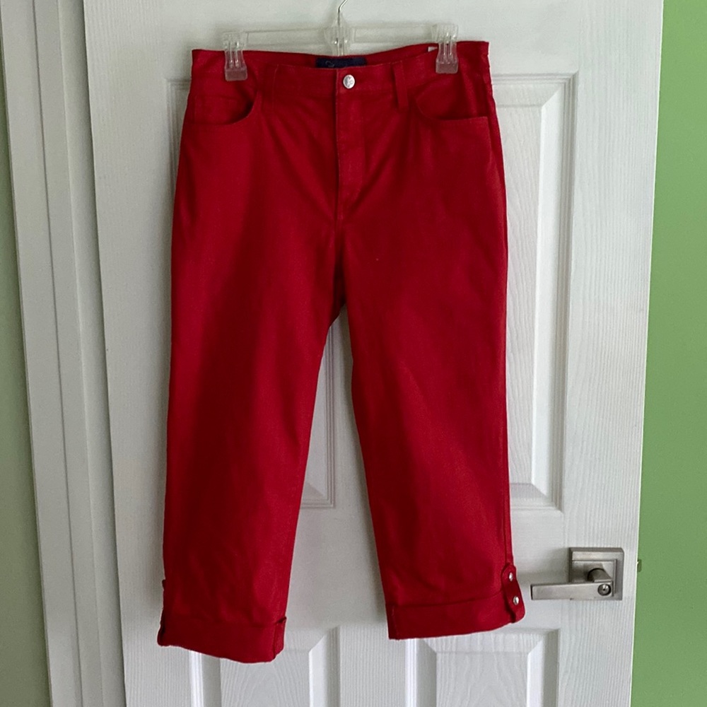 Cropped jeans**
